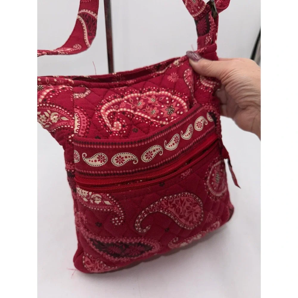 Vera Bradley RETIRED Mesa Red Paisley Quilted Crossbody Bag Adjustable Strap